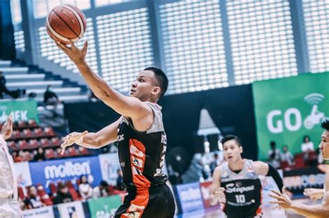 Duel Klasik Pada Seri Iv Solo Ibl Jadi Milik Stapac Jakarta