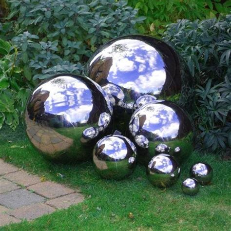 Diy Mirrored Gazing Balls For The Garden The Garden Glove Looking