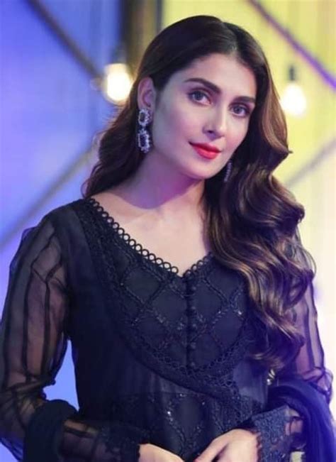 Ayeza Khan Rpakicelebs