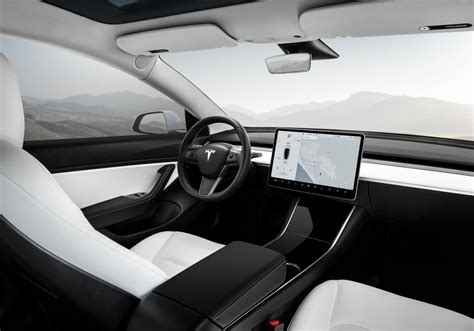 Tesla Reduce A La Mitad El Precio De La Suscripción A Su Sistema De