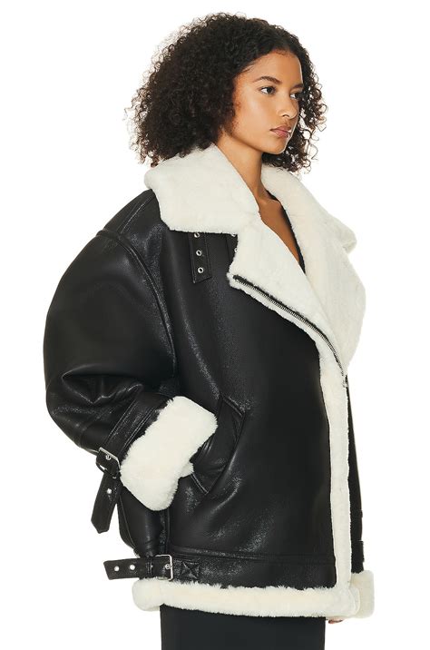 Helsa 80s Oversized Faux Shearling Jacket In Black FWRD