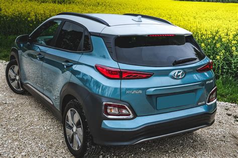 Hyundai Kona Przed Faceliftingiem Wersja Elektryczna Nak Adki