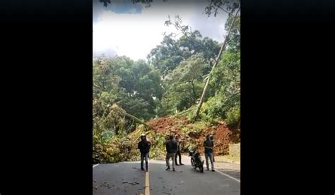 Cianjur Gempa Jalur Puncak Cipanas Lumpuh Tertutup Longsor