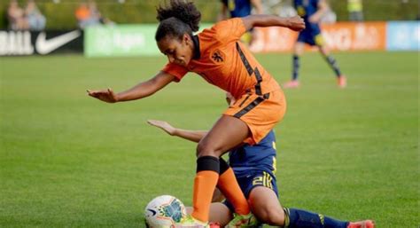 Les Pays Bas U23 d Ashleigh Weerden s imposent face à la Suède MHSC OnAir