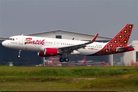 Airbus A320 214 Batik Air Aviation Photo 5537739 Airliners Net