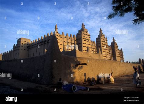 Great Mosque Of Djenné Djenné Mali Stock Photo Alamy