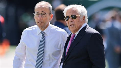 Curran: Jonathan Kraft doesn’t want to run Patriots’ football ...