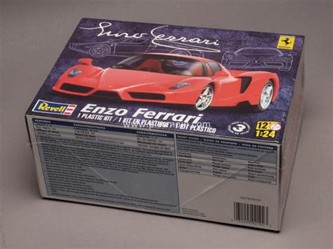 Revell Enzo Ferrari Plasmojo Scale Model