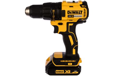 Бесщеточная дрель шуруповерт DEWALT 18 0 В XR DCD777S2T в Екатеринбурге