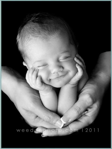 29 Wonderful Newborn Photo Poses You Wont Want To Pass Up Newborn