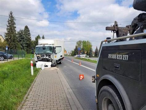 Kolizja Dw Ch Ci Ar Wek Na Dk W Powiecie Wielickim