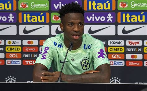 Vinicius J Nior Agradece Apoio Na Luta Contra O Racismo