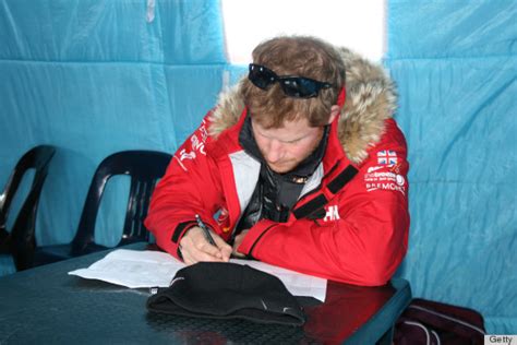 Prince Harry's Beard Comes Out In Full Force On South Pole Trip (PHOTOS ...