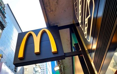 Demandan A Mcdonalds Por El Brote De E Coli En Eeuu Hamburguesas En