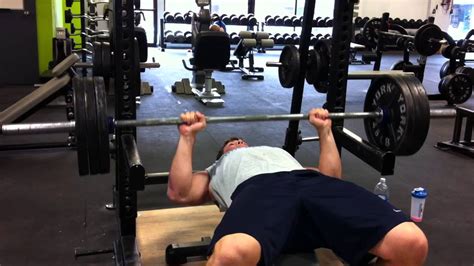 Marc Antoine Ouellet Off Pins Bench Press 315 Lbs X 2 Rep Hardgym