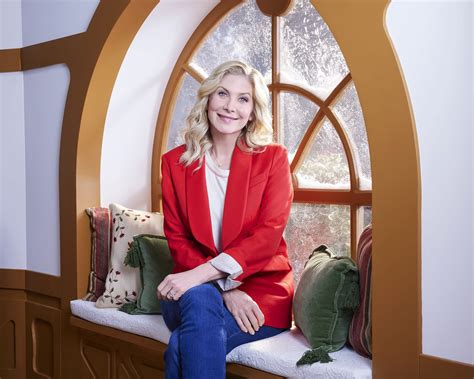 Elizabeth Mitchell Hot Lost