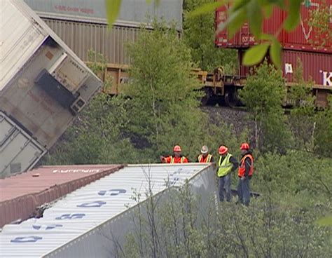 Bridge Collapse Causes Train Derailment | CTV News