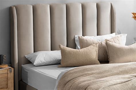 Corina King Headboard Cielo