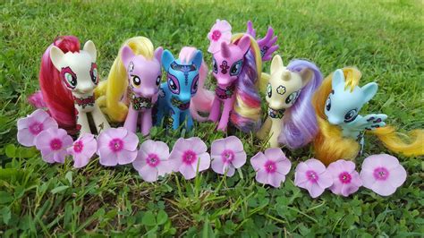 Mlp Обзор набора Friendship Blossom Collection Pony Mania Youtube