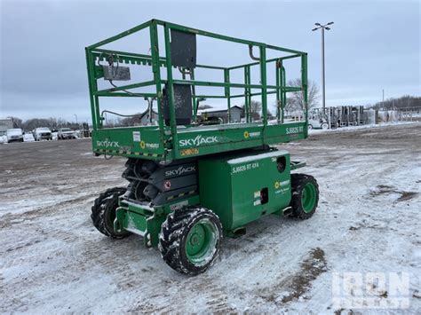 Unverified Skyjack Sj Rt Dual Fuel X Scissor Lift In North