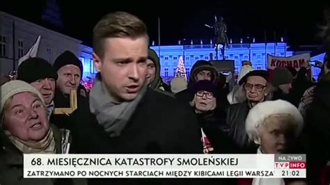 Zwolennicy Pis Pomagaj Reporterowi Tvp Na Miesi Cznicy Bajzel Cda