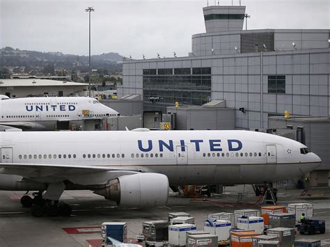 United Airlines Flight Carrying Hundreds Of Passengers Sees Tyres Blow