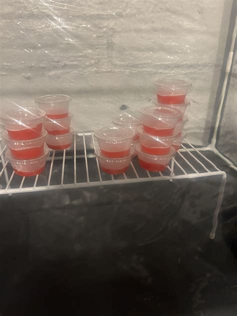 My Agar Cups Better This Time Last Ones Was Too Full Rshrooms