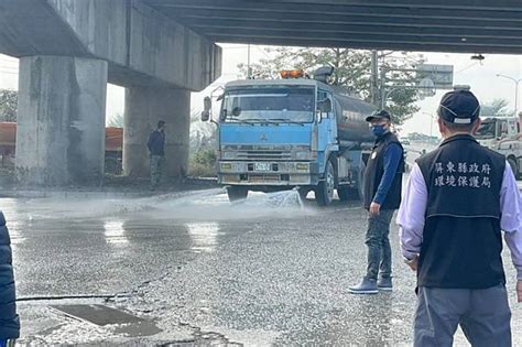 降低空污過好年 屏縣環保局道路及砂石專區大洗掃 風傳媒 Line Today