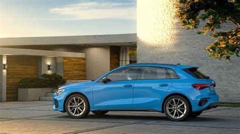 The new Audi A3 Sportback hybrid plug-in revealed with 204 HP, 66 km ...