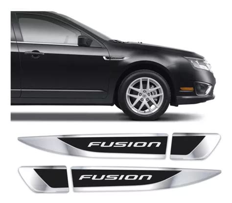 Aplique Lateral Ford Fusion Decorativo Emblema Resinado Par