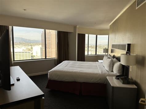 DOUBLETREE BY HILTON HOTEL LOS ANGELES DOWNTOWN - Updated March 2024 - 839 Photos & 606 Reviews ...