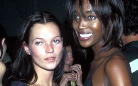 Naomi Campbell Posta Foto Antiga E Parabeniza Kate Moss Te Amo Pra