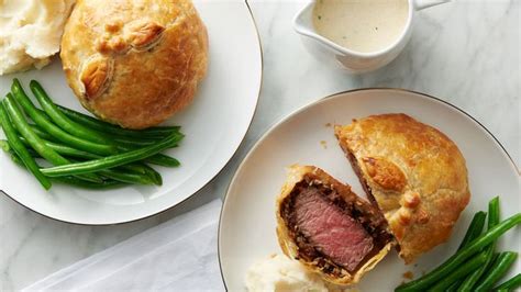 Elegant Filet Mignon Wellington for Two