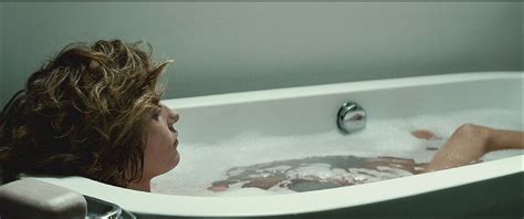 Naked Cécile De France in Hereafter