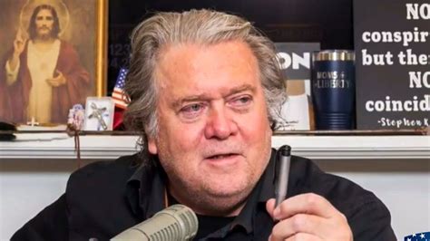 Steve Bannon At War With His Own Lawyer For Speaking To The Feds