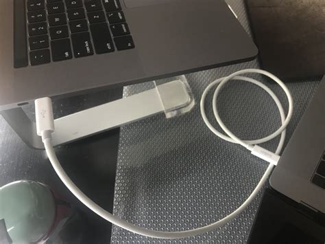 Transferring Data Between Two Macs Using A Usb C Cable Igor Kromin