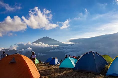 Mulai 1 Januari 2023 Jalur Pendakian Gunung Rinjani Ditutup Ini Alasan