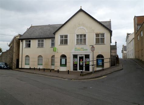 Job Centre Plus Porthcawl © Jaggery Cc By Sa20 Geograph Britain And Ireland