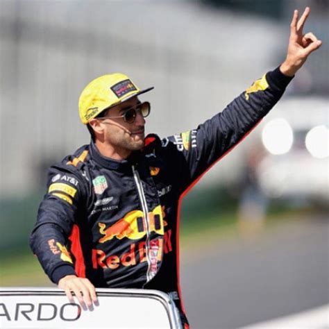 Daniel Ricciardo Net Worth His Career Highlights Salary And More