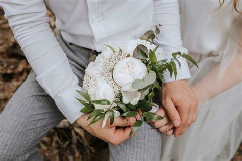 holding bouquet stock  images  backgrounds