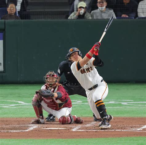 【巨人】岡本和真＆吉川尚輝がオープン戦1号！ 開幕へ準備ok スポーツ報知