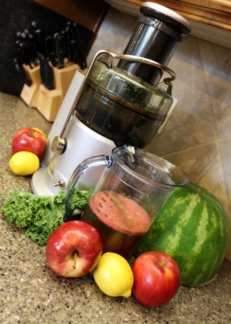 Juicing Healthy Or Hype Plus 3 Delicious Recipes Wichita Mom