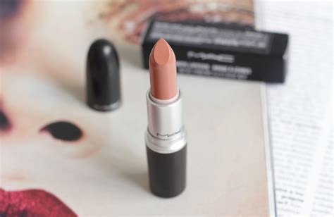 MAC Honeylove Matte Lipstick Review - Aim In The Game