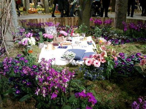 Picknick In Der Blumenhalle Table Decorations Decor Home Decor