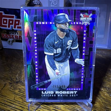 Topps Home Run Challenge Winner August Luis Robert Hrcw