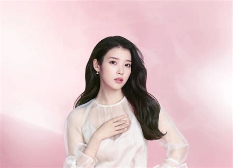 Iu For J Estina 2021 Spring Collection R Aiyu