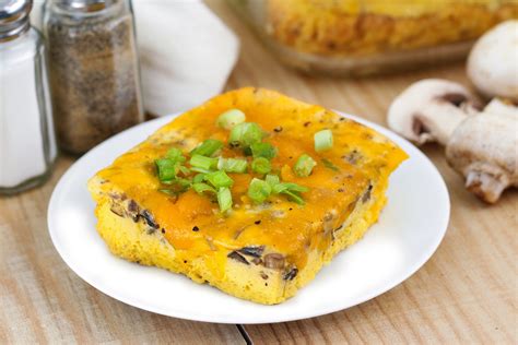 Mushroom Cheddar Egg Bake + More Healthy Egg Breakfasts | Hungry Girl