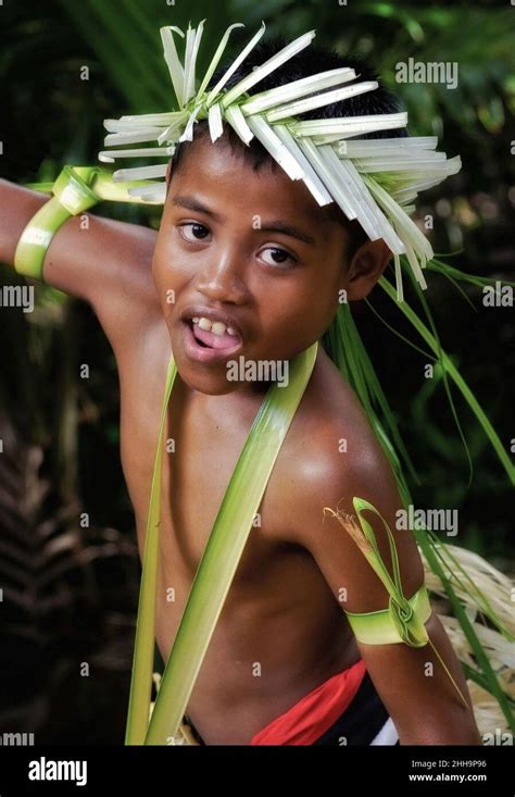 Yapese navigation hi-res stock photography and images - Alamy