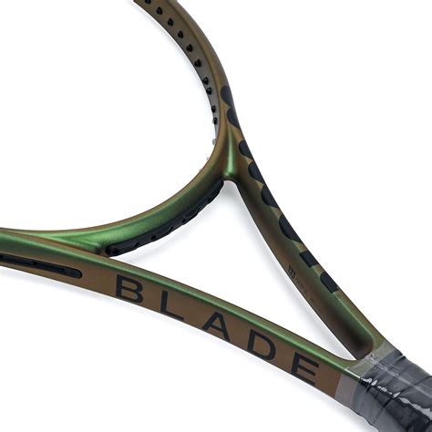 Raquete de Tênis WILSON Blade 104 V8 ProPlay Sports