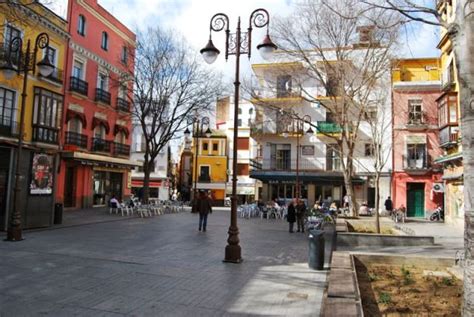 La Plaza De La Alfalfa Sevilla Pueblos De España Andalucía